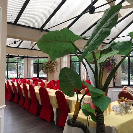 Kensington Hotel Борнмът Екстериор снимка